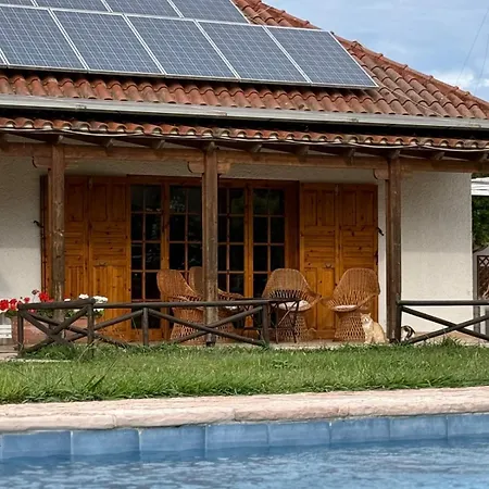 Johnny Jo * Αίγιο