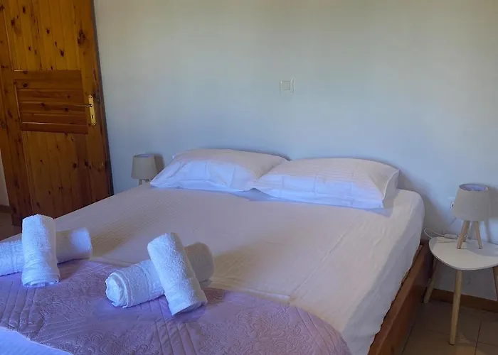 Johnny Jo Αίγιο