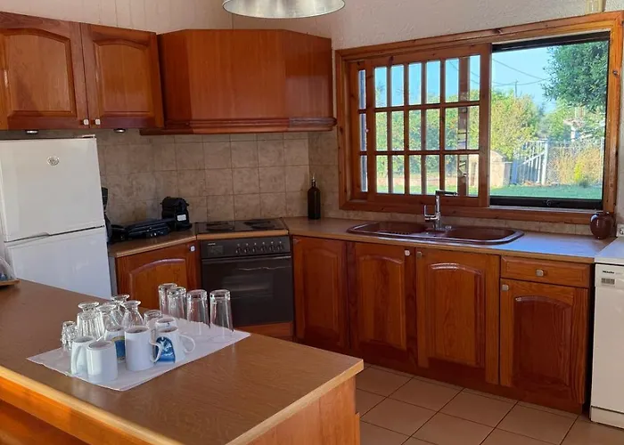 Villa Johnny Jo Egio